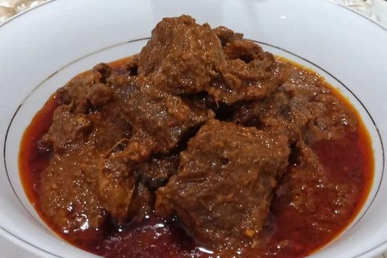 Resep Rendang Daging Padang yang Empuk dan Lezat