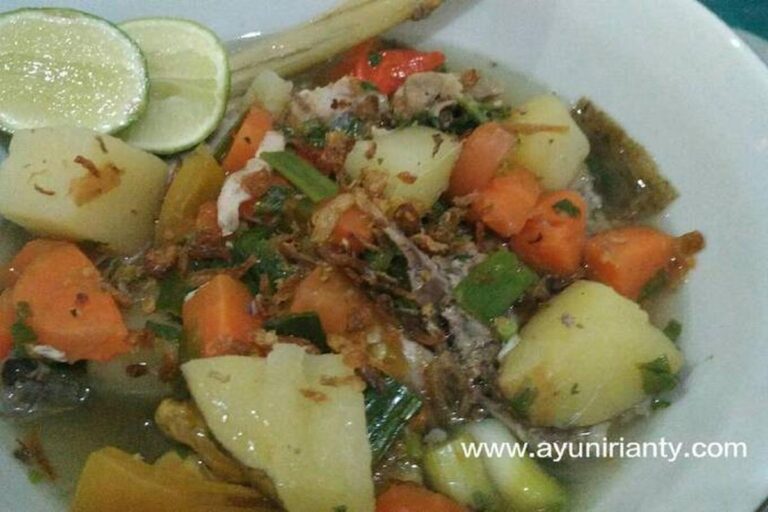 Resep Sop Ayam Kampung yang Gurih dan Sehat