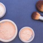6 Bedak Tabur Ajaib: Kulit Mulus Bebas Pori-Pori, Hasil Blur Sempurna!