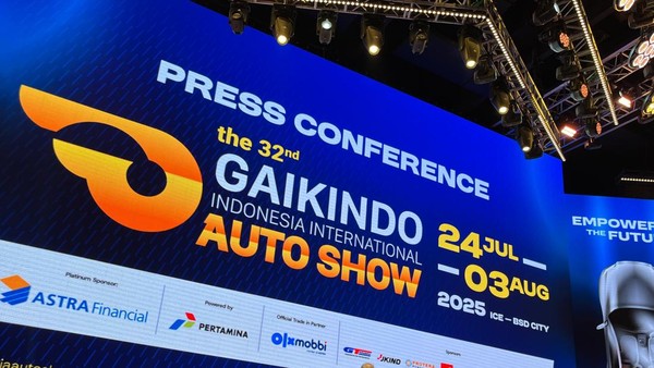 GIIAS 2024: Penyelamat Industri Otomotif Indonesia yang Terpuruk?