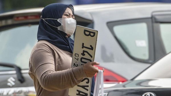 Pemutihan Pajak Kendaraan Jakarta: Bayar Minim, Bebas Denda!
