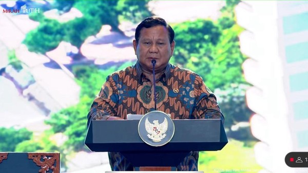 Prabowo Dorong Energi Surya: Terangi Desa Indonesia Lebih Cerah